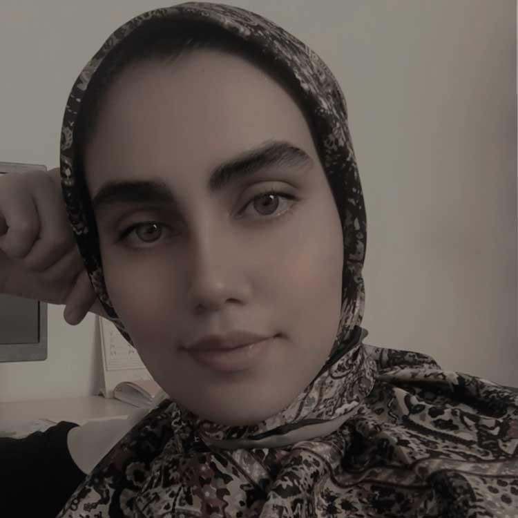 مهلا پوراسماعیل